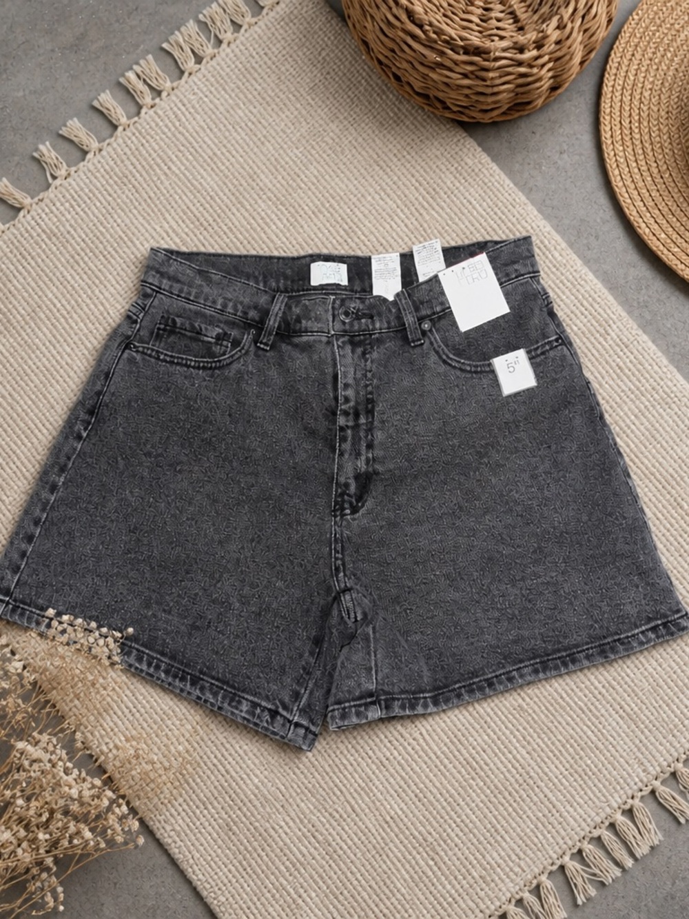 Time and Tru Washed Black High-Rise Denim Shorts